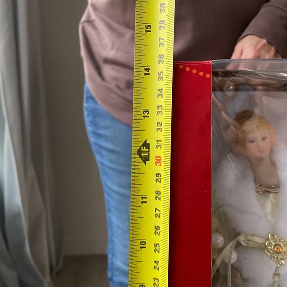 Angel Christmas Tree Topper - Picture 5 of 7